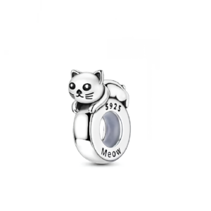 Charm Gato Acostado